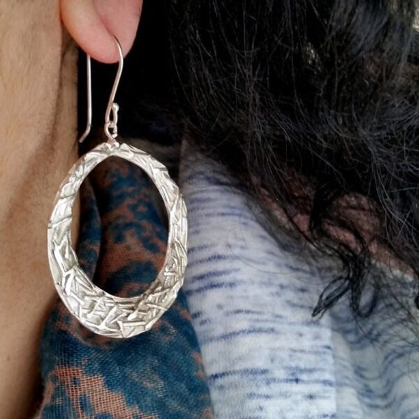 Large silver hoop earrings, everyday jewelry, gift for women - Image 2