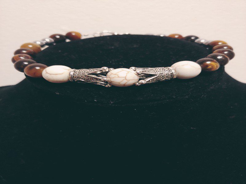 Men Howlite Round Stones Bracelet - Image 3