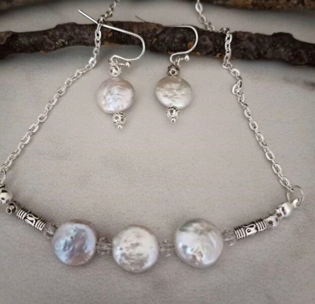 Fresh Water Lentil Pearls Necklace Set
