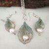 Scalloped Pod-like Flower Necklace set