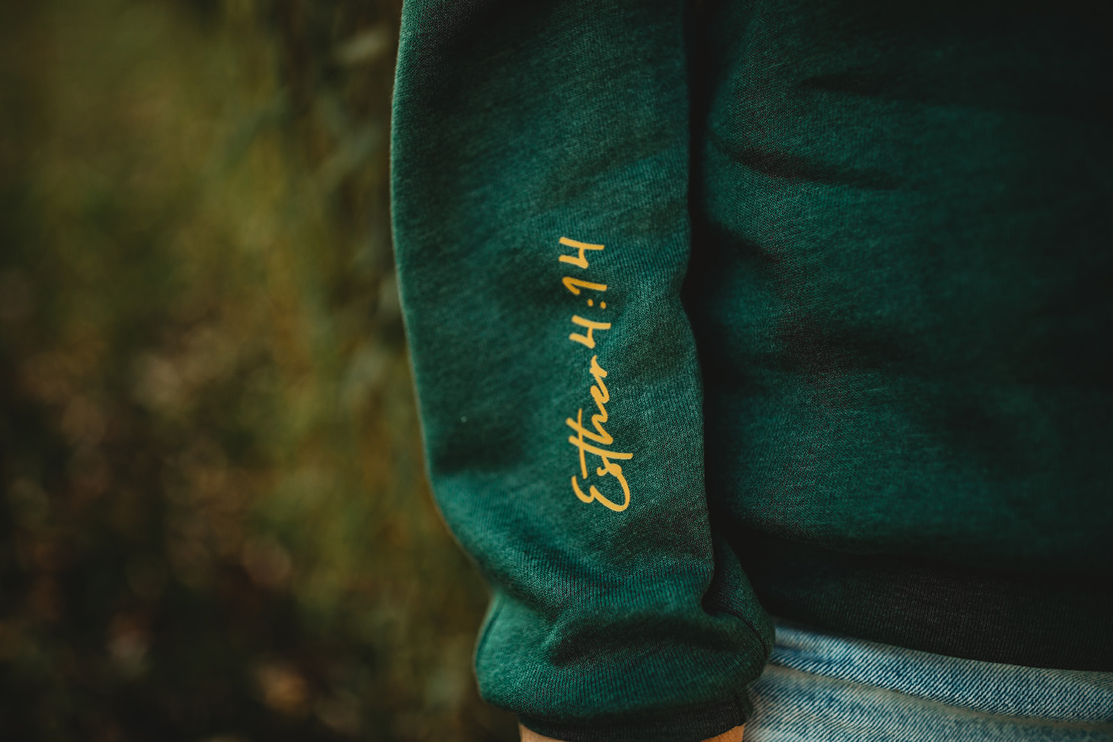 Esther 4:14 Women's Sweatshirt - Image 2