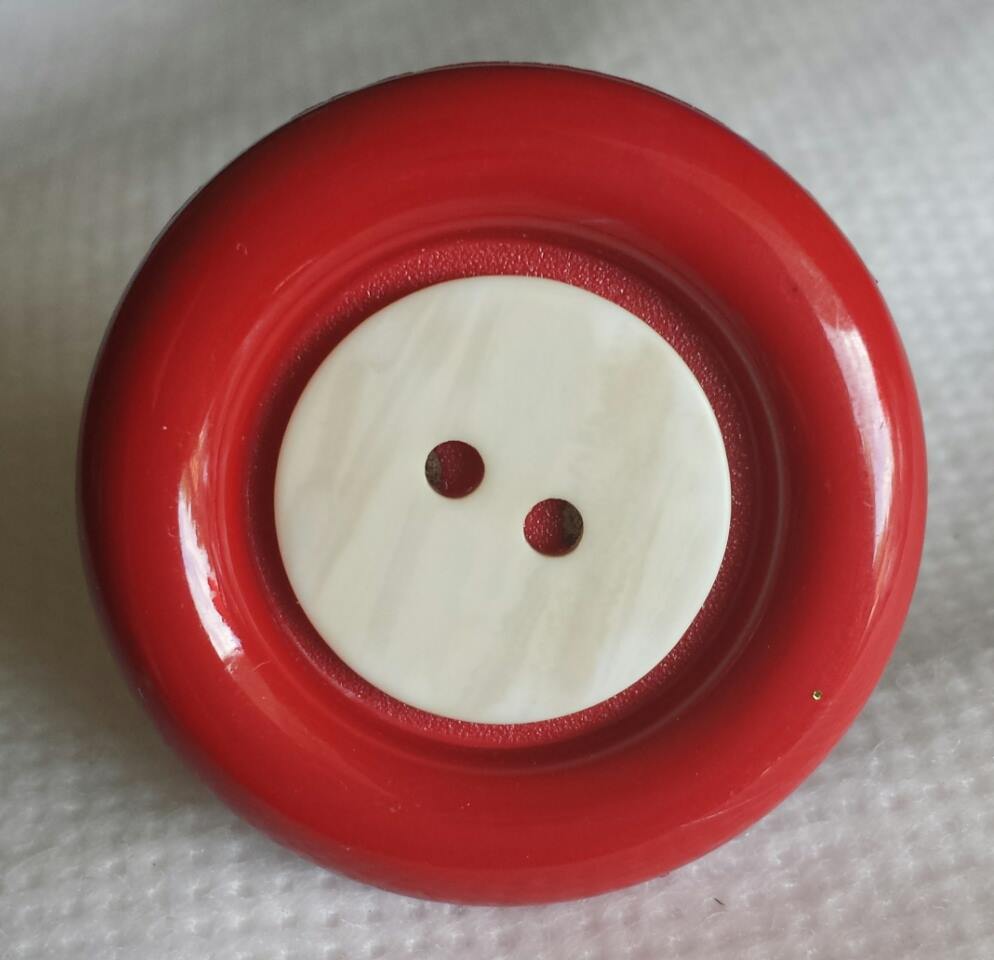 Red Santa Nested Button Ring