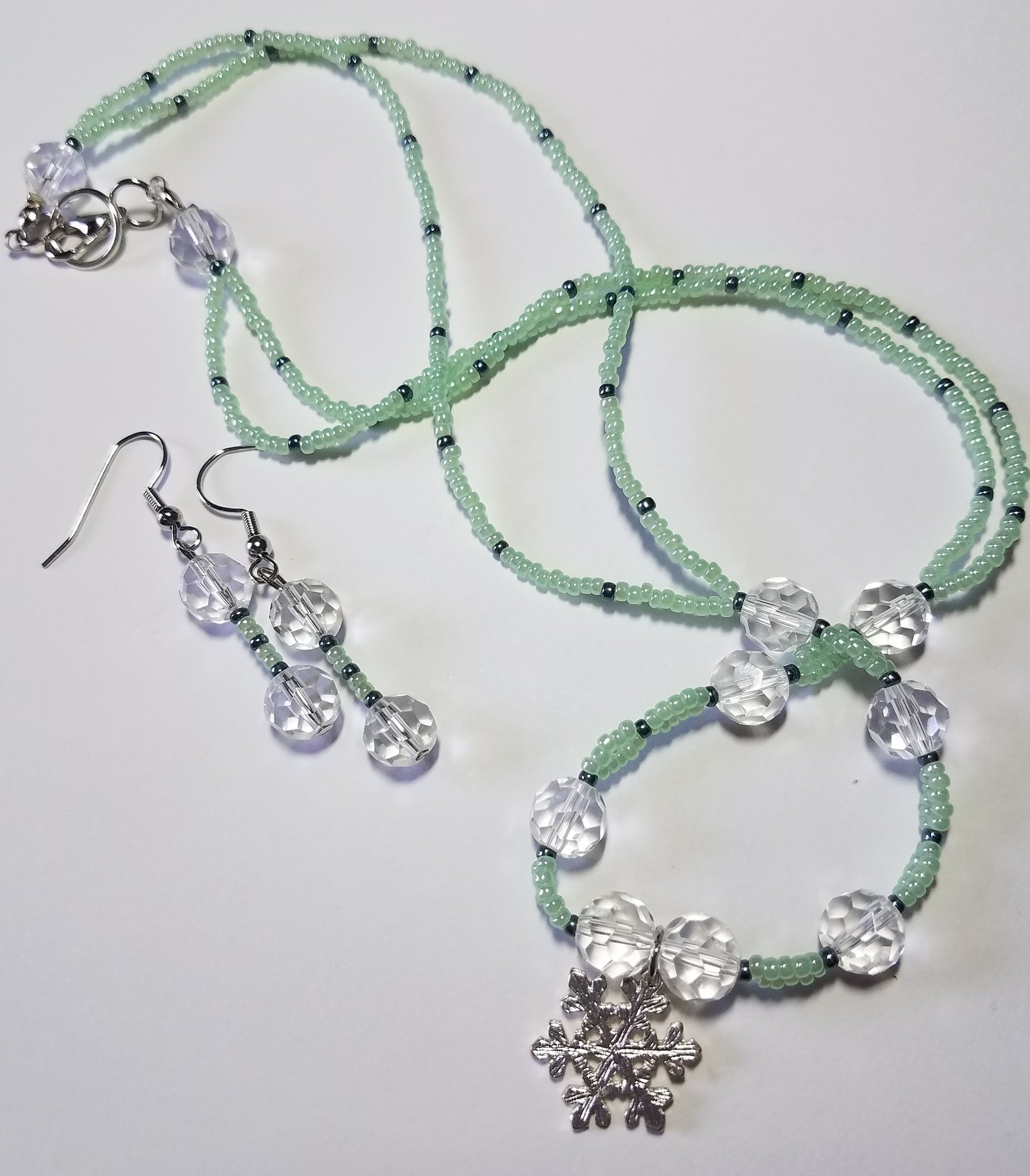Snow Mint Beaded Necklace Set