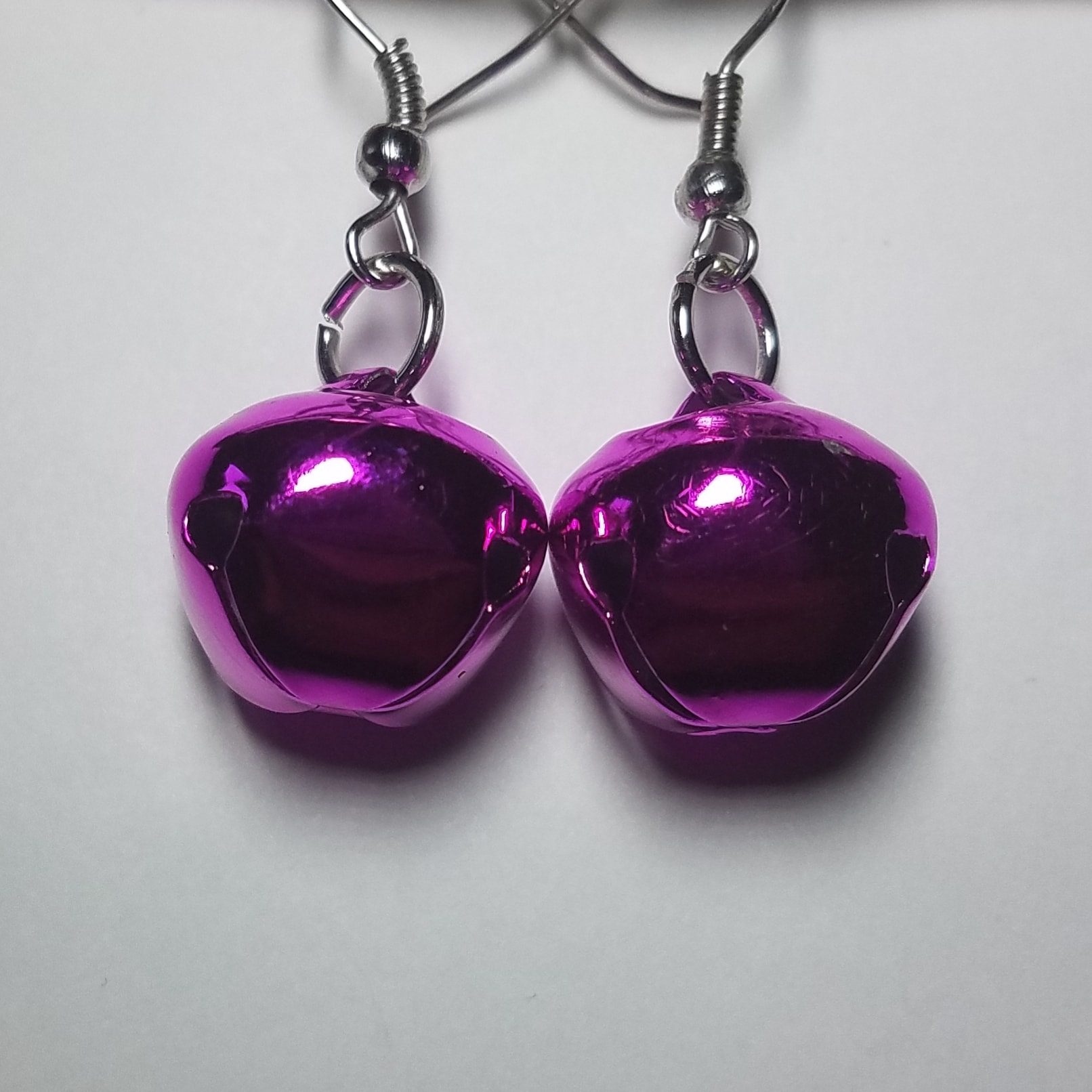 Jingle Bell Pink A Earrings