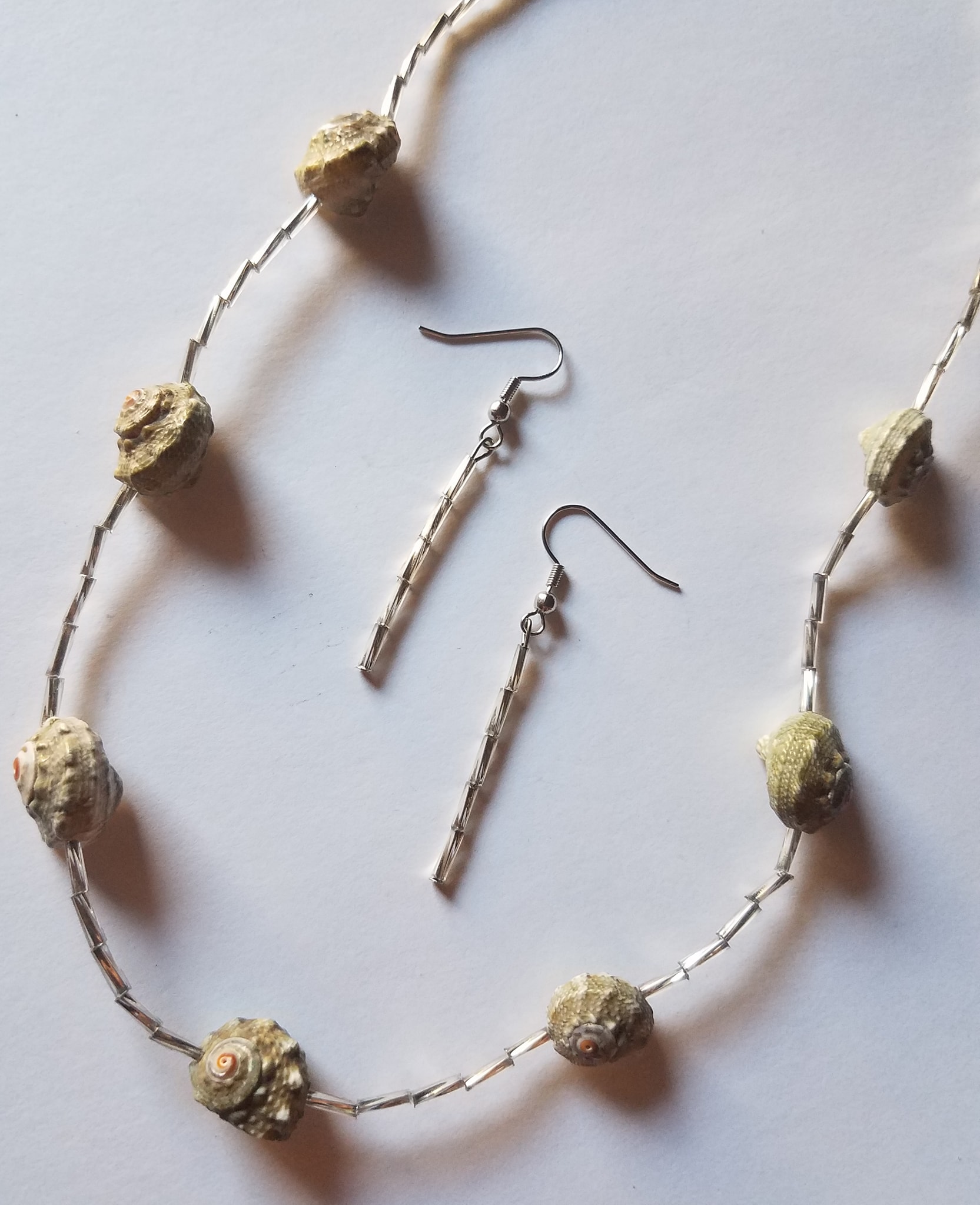 Simply Shells Necklace Set