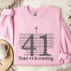 Inspirational Crew Neck Sweatshirt for Women - 'Don't Give Up at 40'