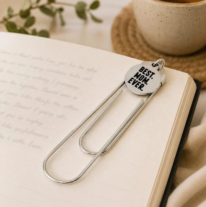 Best Mom Ever Paperclip Bookmark