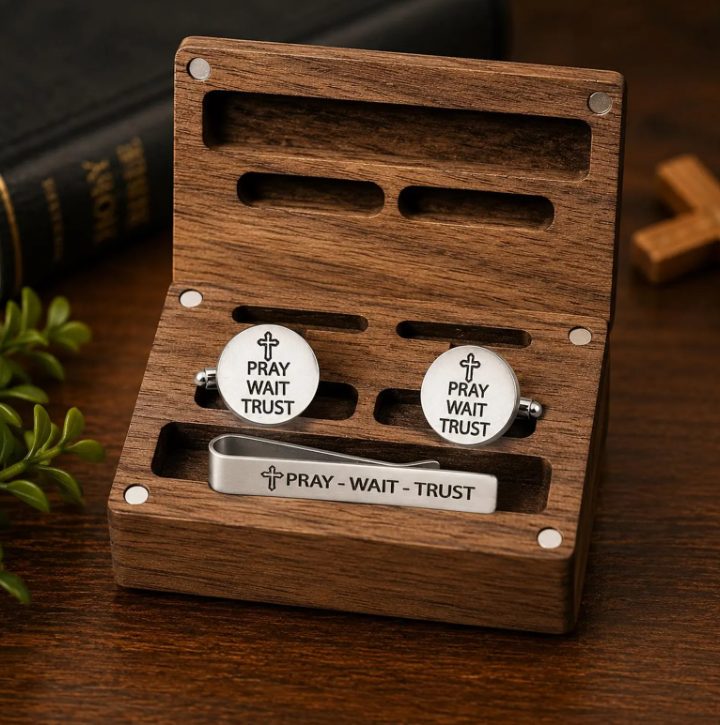 Pray Wait Trust Tie Clip and 20mm Boxed Cuff Link Set