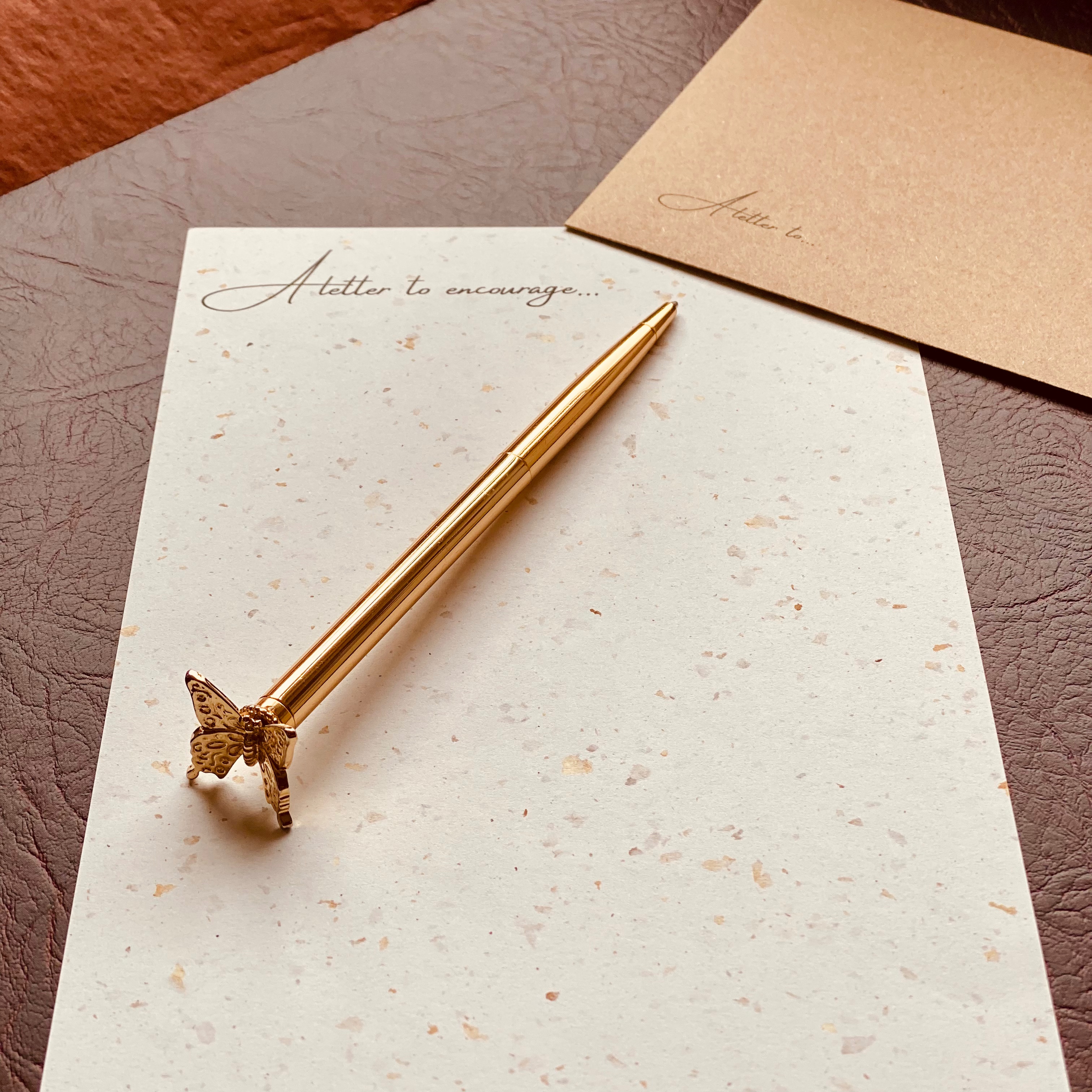 Heartfelt Echoes | Letter Writing Set - Image 2