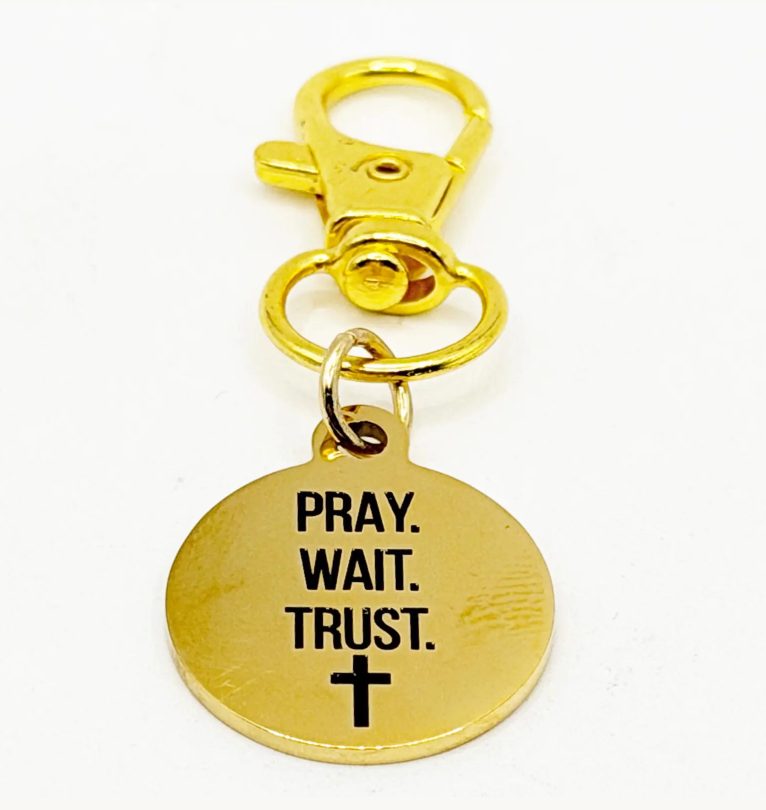 Pray Wait Trust Goldtone Clip On Charm - Image 2